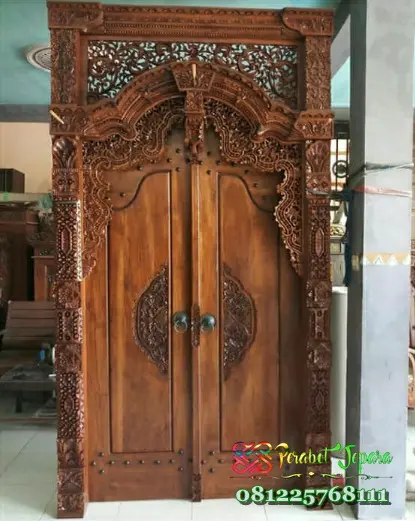 Pintu Kupu Tarung Model Gebyok Jati Ukiran Jepara
