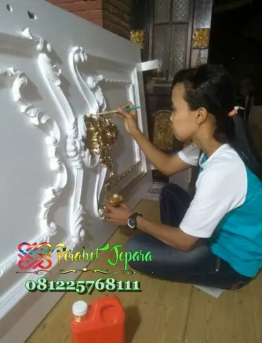 ukiran Pintu Kamar Mewah Model Klasik Eropa